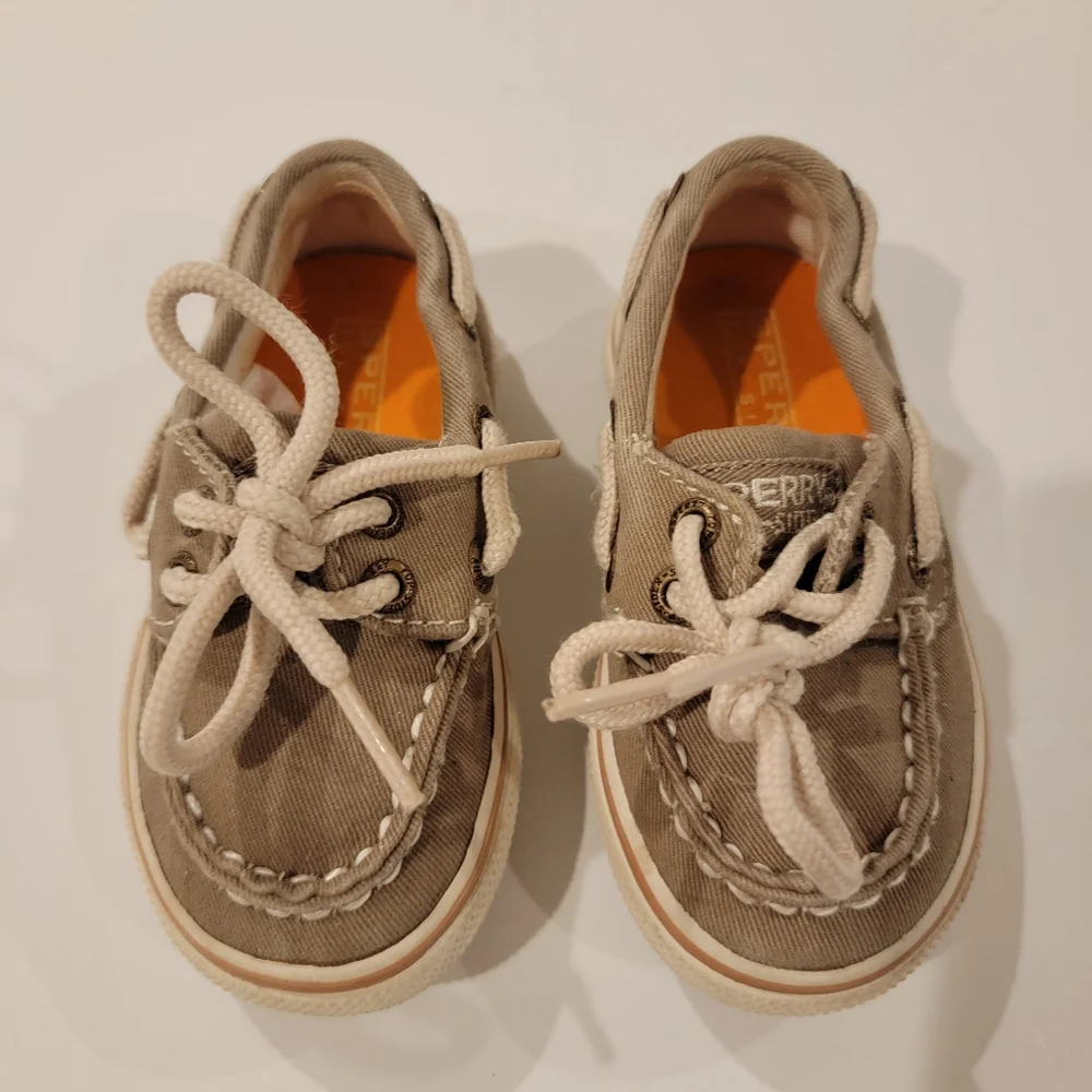 Sperry Halyward size 5 m uk 4.5 eu 21 toddler baby boat shoes deck shoe